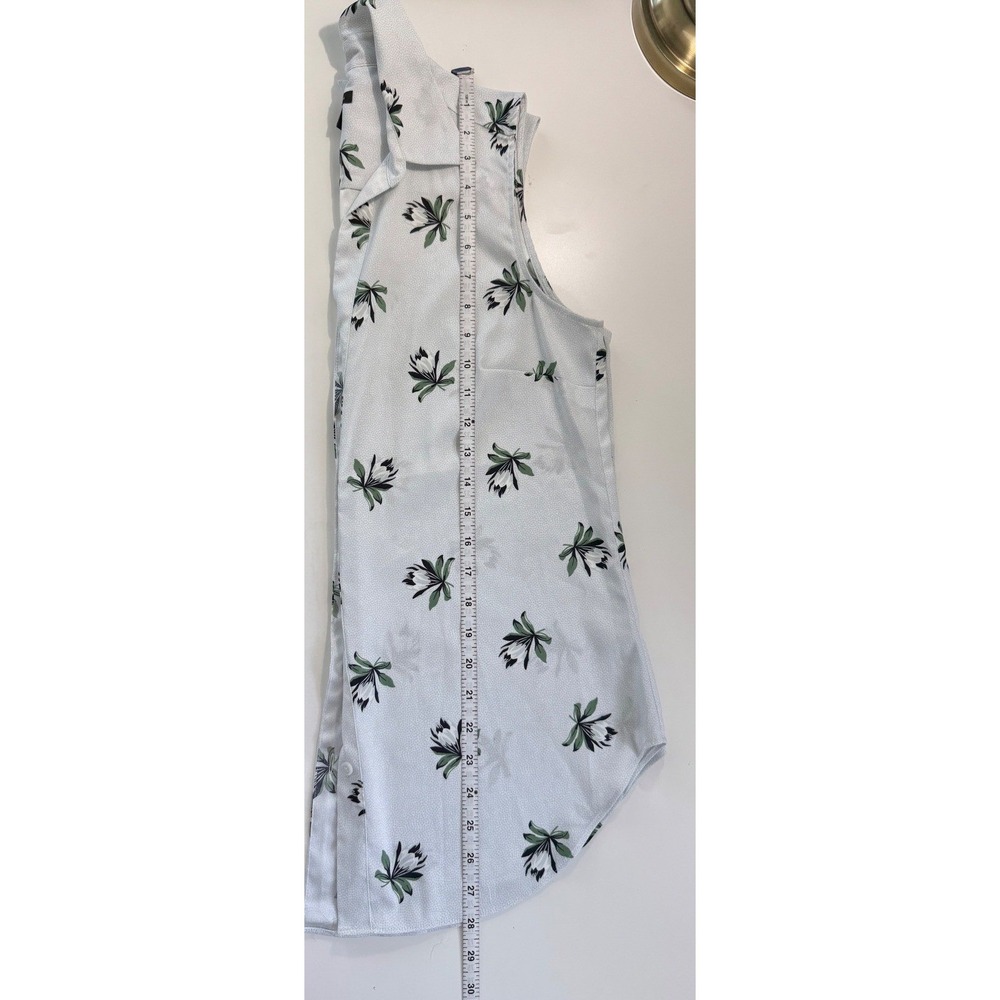 Ann Taylor Floral Sleeveless Blouse Blue White Button Up Preppy Workwear M - Picture 5 of 6